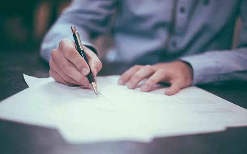 對于想要從事網站建設行業的人來說，?有哪些必備技能和素質？?